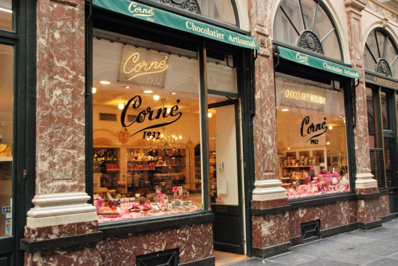 ecommerce-PEONE-min_chocolate_chocolaterie_shop_luxury_chic_gallery_brussels_belgium-558146